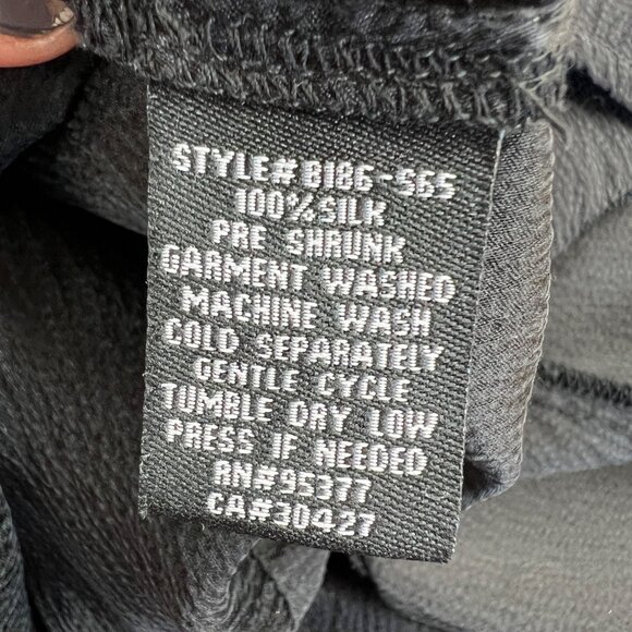 Sanctuary Black Silk Ruffle Sleeveless Top Blouse Size Large - Picture 8 of 9